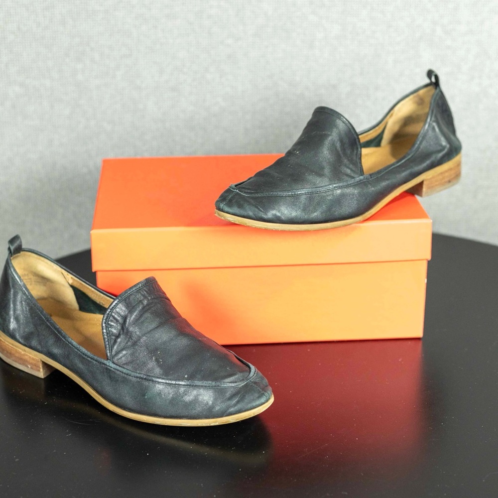 Susina Black Leather Loafers